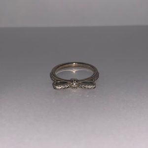 Pandora ring